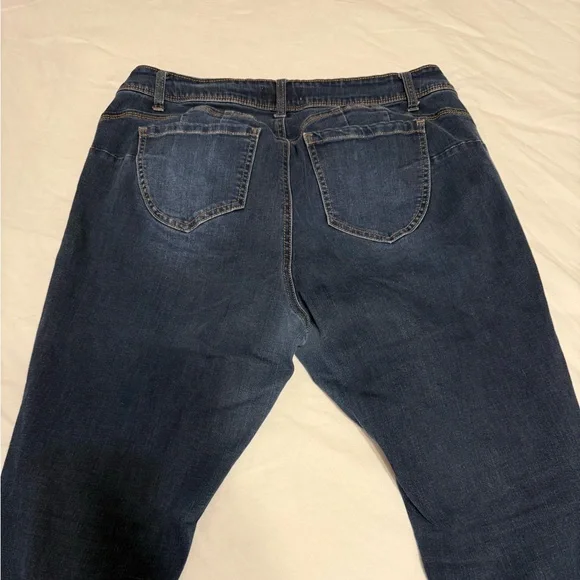 Wax jeans butt I love you. Size 16. Skinny jeans. - Picture 4 of 4